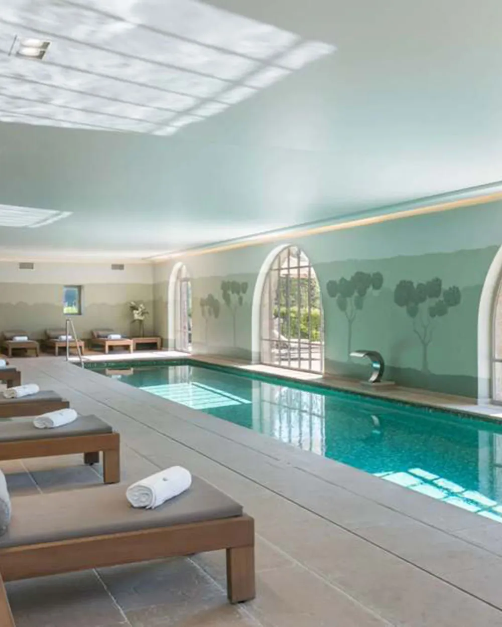 Spa & Pool